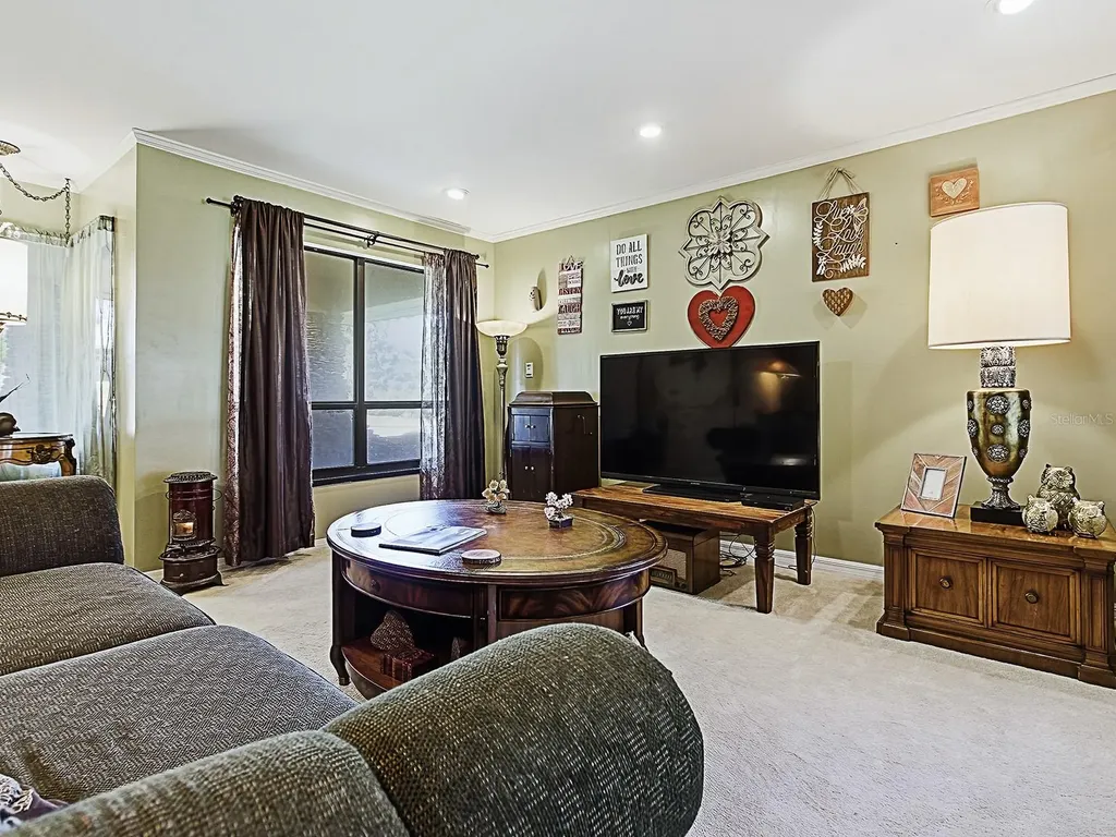 2314 Hillside Drive Mount Dora FL 32757