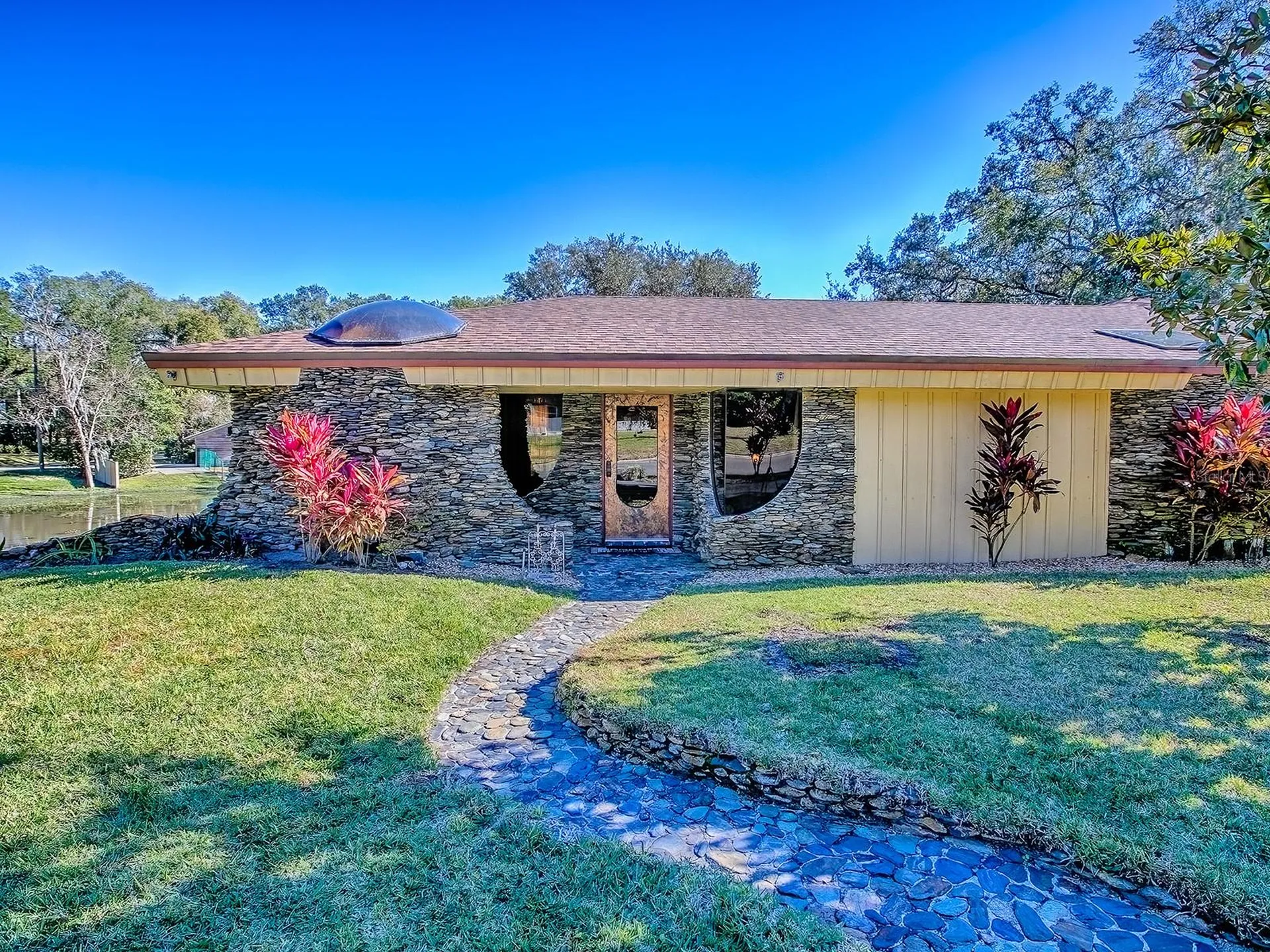 2314 Hillside Drive Mount Dora FL 32757