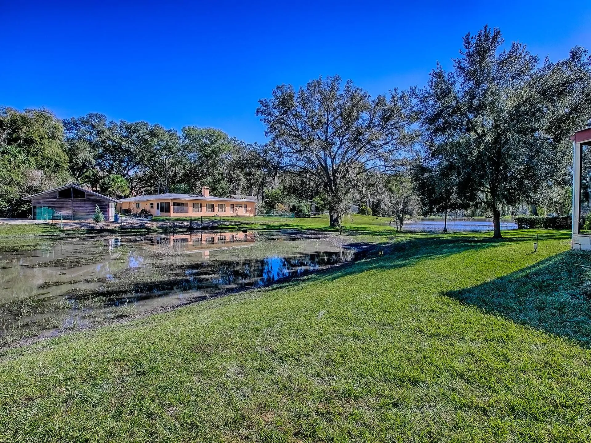 2314 Hillside Drive Mount Dora FL 32757