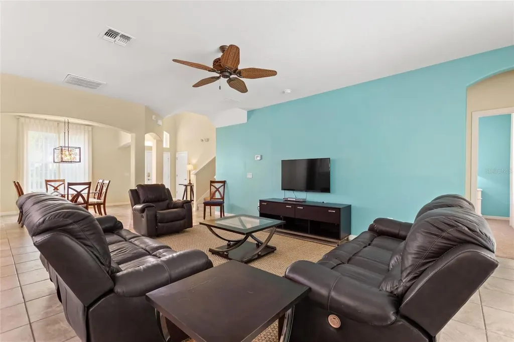 256 Yellow Snapdragon Drive Davenport FL 33837