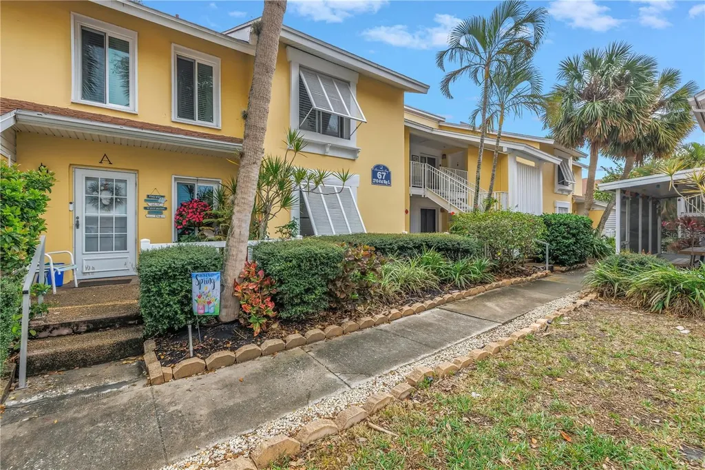3710 41st Way S St Petersburg FL 33711
