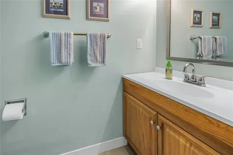 3710 41st Way S St Petersburg FL 33711