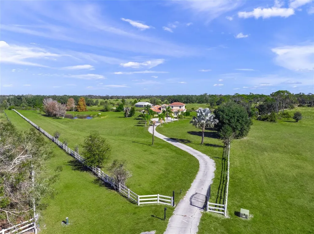 16123 Cutting Horse Trail Myakka City FL 34251