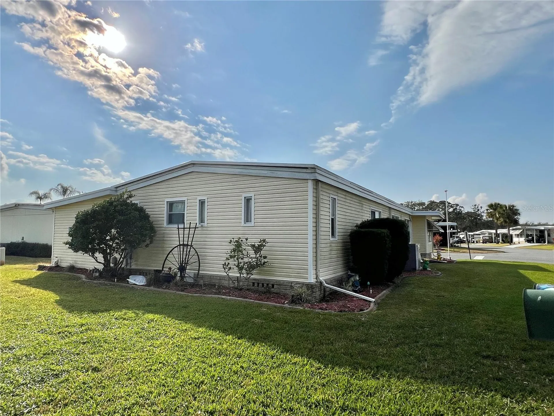 180 Hibiscus Way Leesburg FL 34748