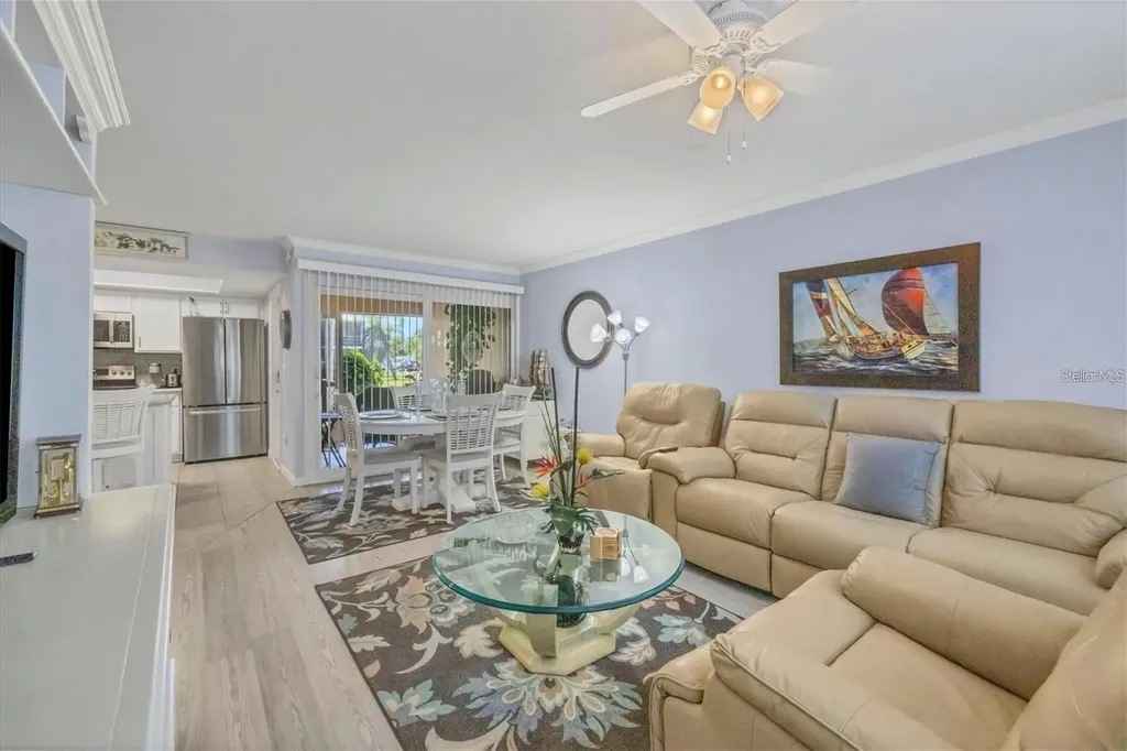 460 Base Avenue E Venice FL 34285