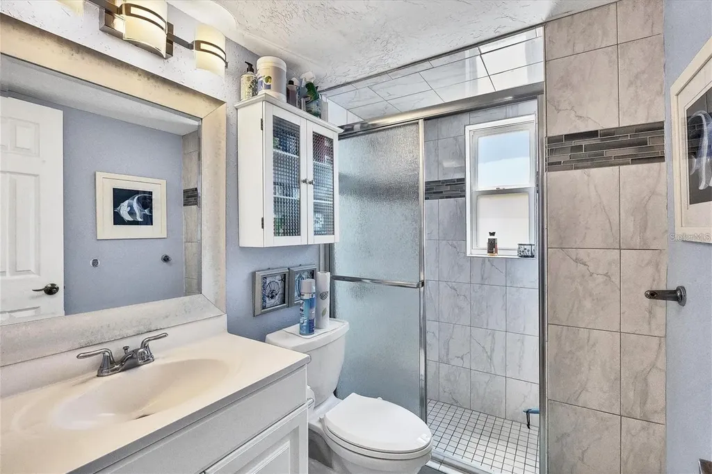 460 Base Avenue E Venice FL 34285