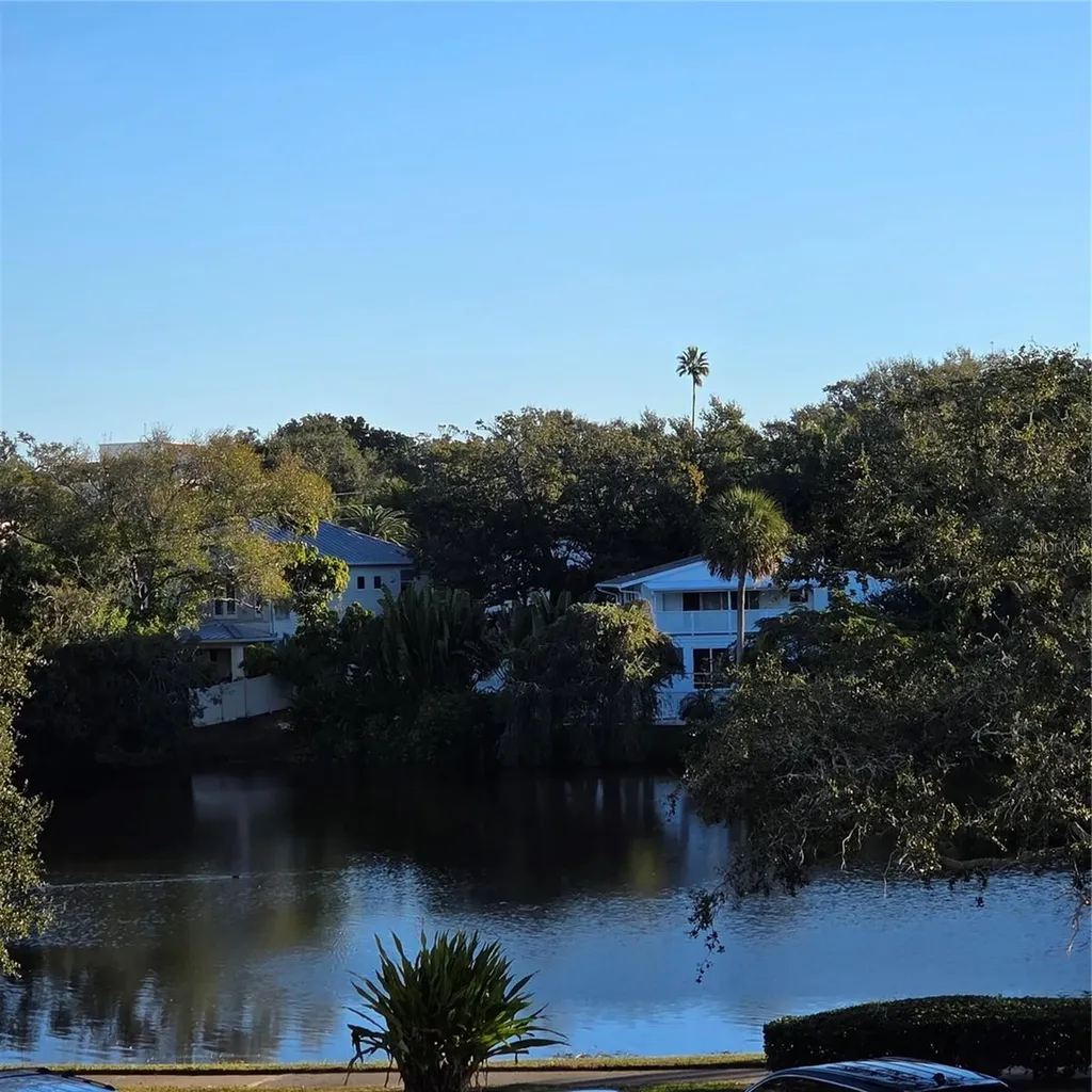 100 Oakmont Lane Belleair FL 33756