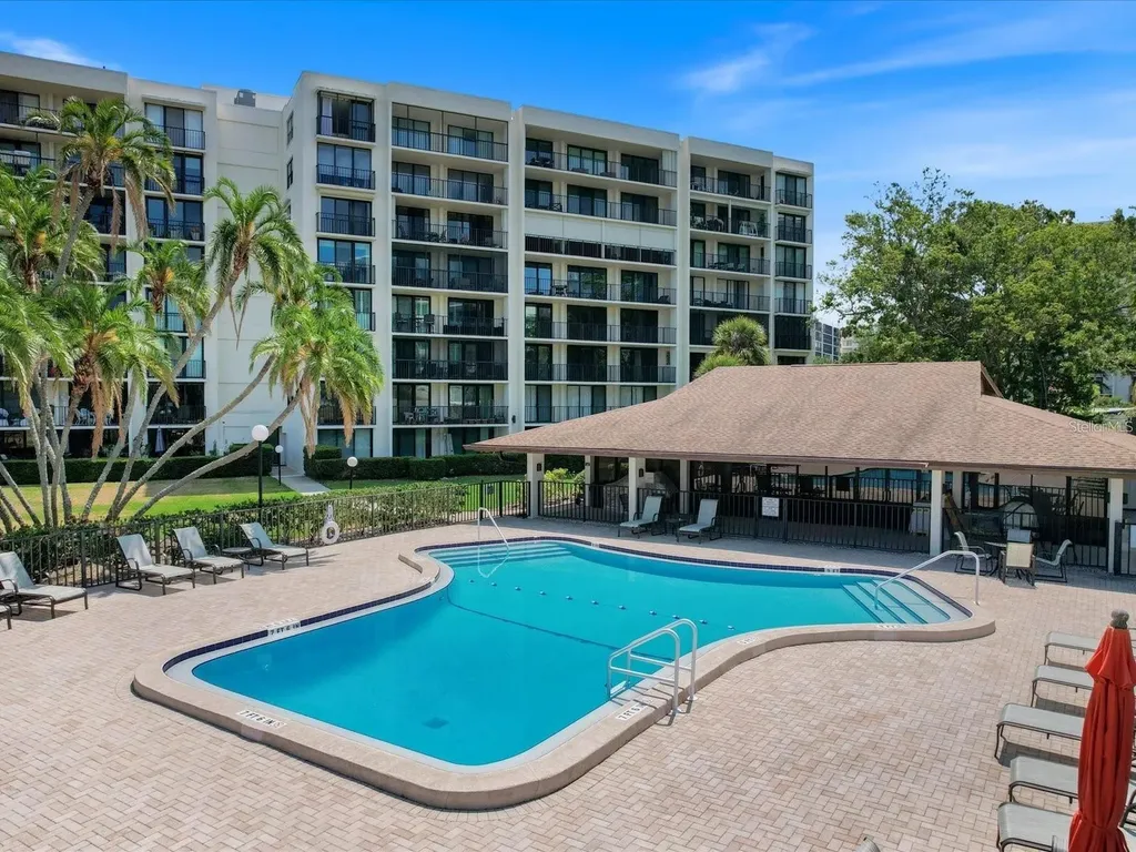 100 Oakmont Lane Belleair FL 33756