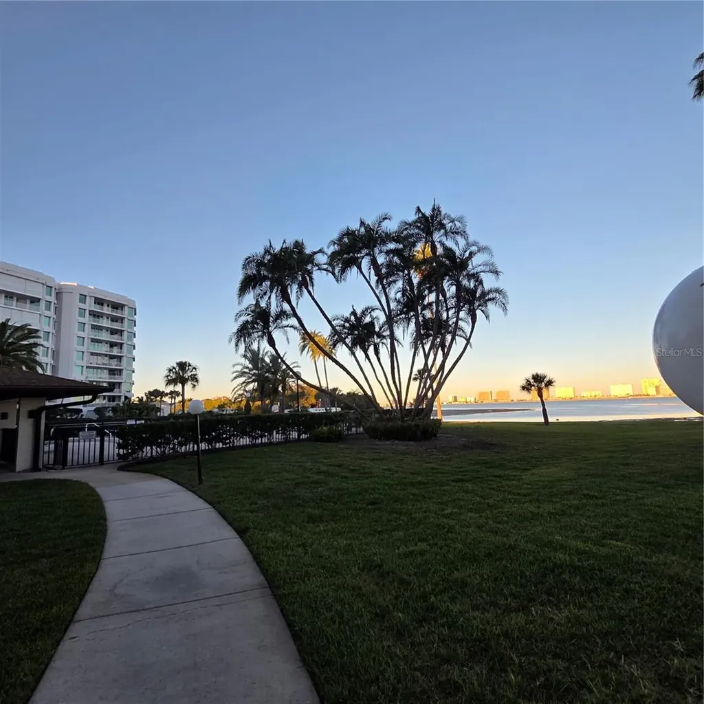 100 Oakmont Lane Belleair FL 33756