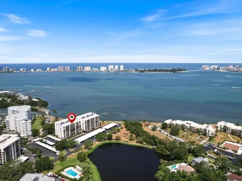 100 Oakmont Lane Belleair FL 33756