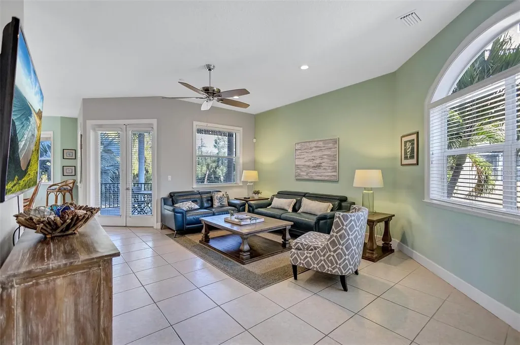 436 Canal Road Sarasota FL 34242