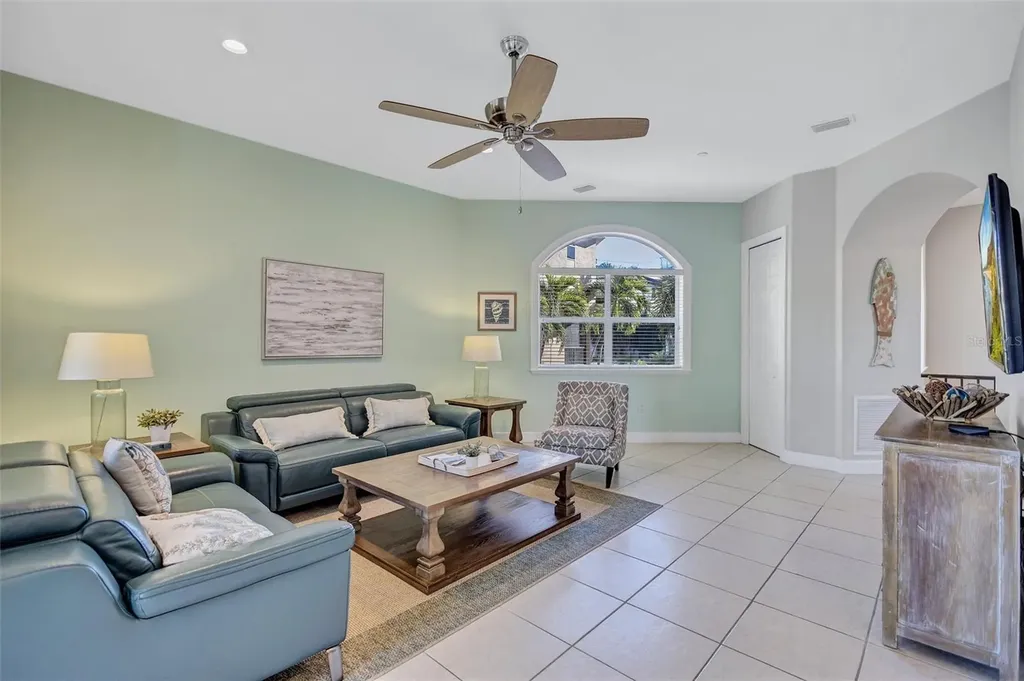 436 Canal Road Sarasota FL 34242