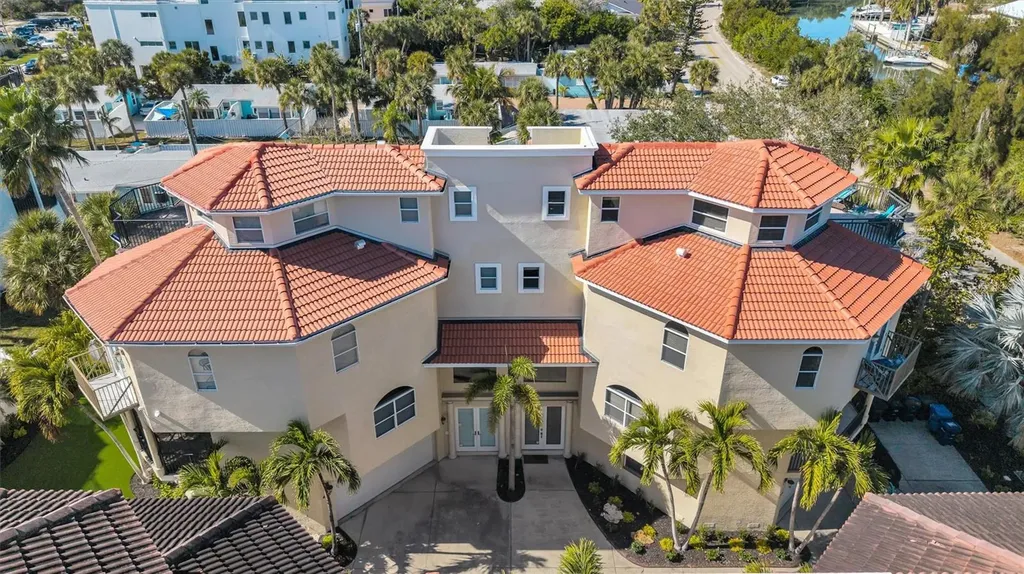 436 Canal Road Sarasota FL 34242