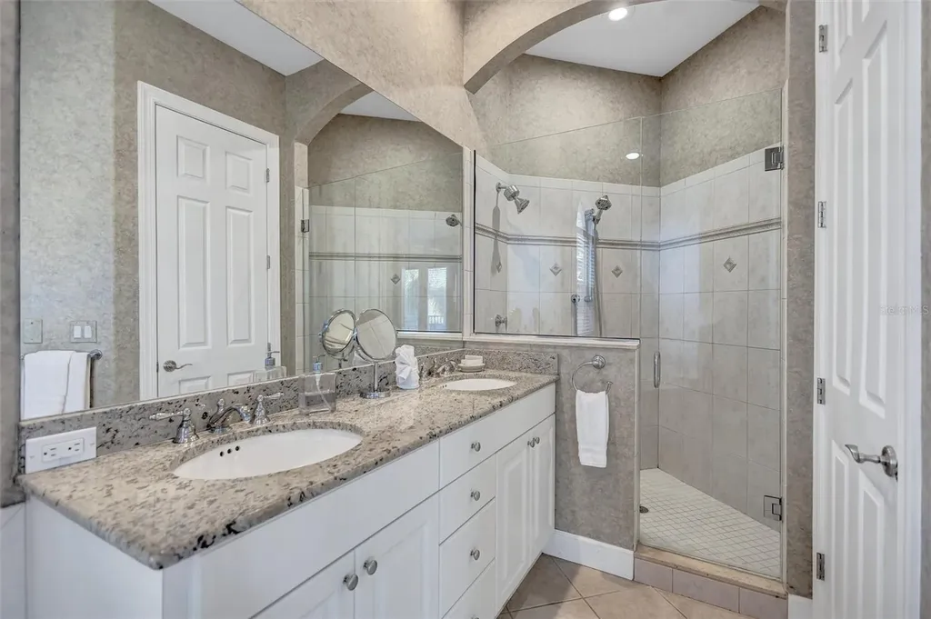 436 Canal Road Sarasota FL 34242