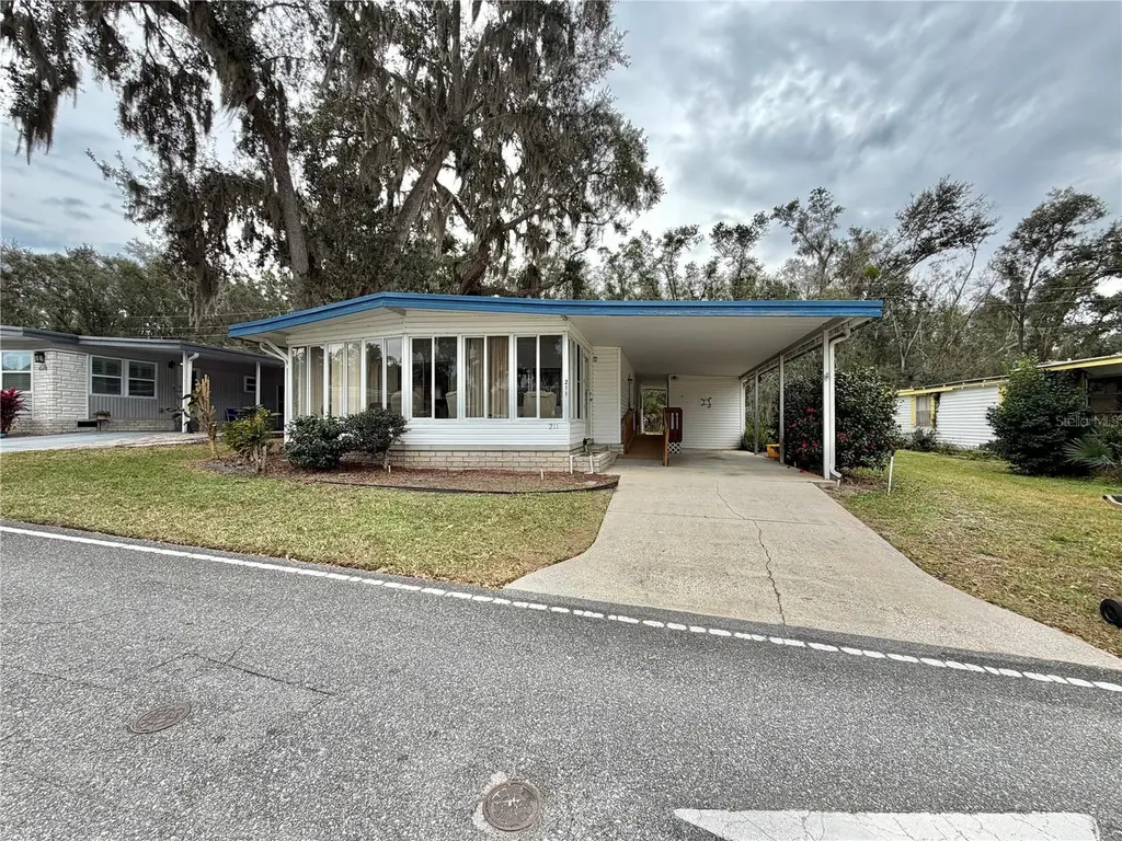 211 Aspen Circle Leesburg FL 34748