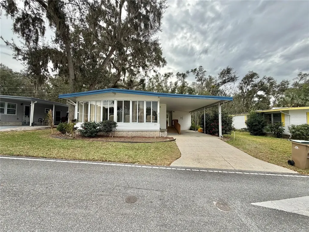 211 Aspen Circle Leesburg FL 34748