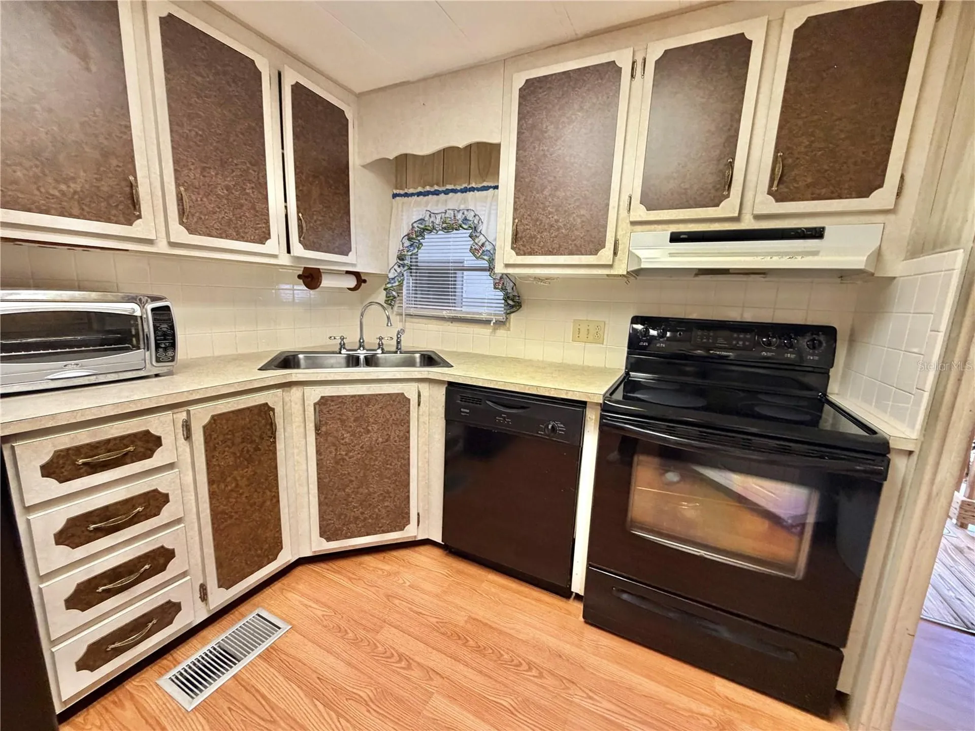 211 Aspen Circle Leesburg FL 34748