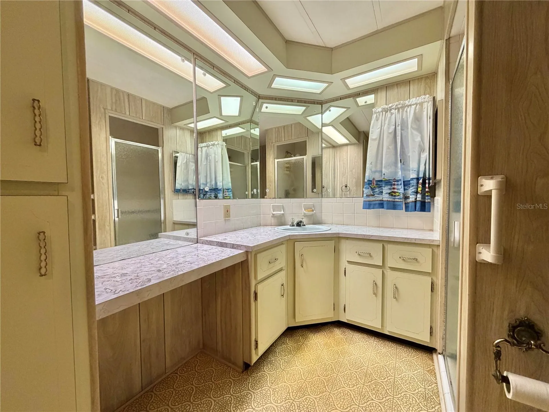 211 Aspen Circle Leesburg FL 34748