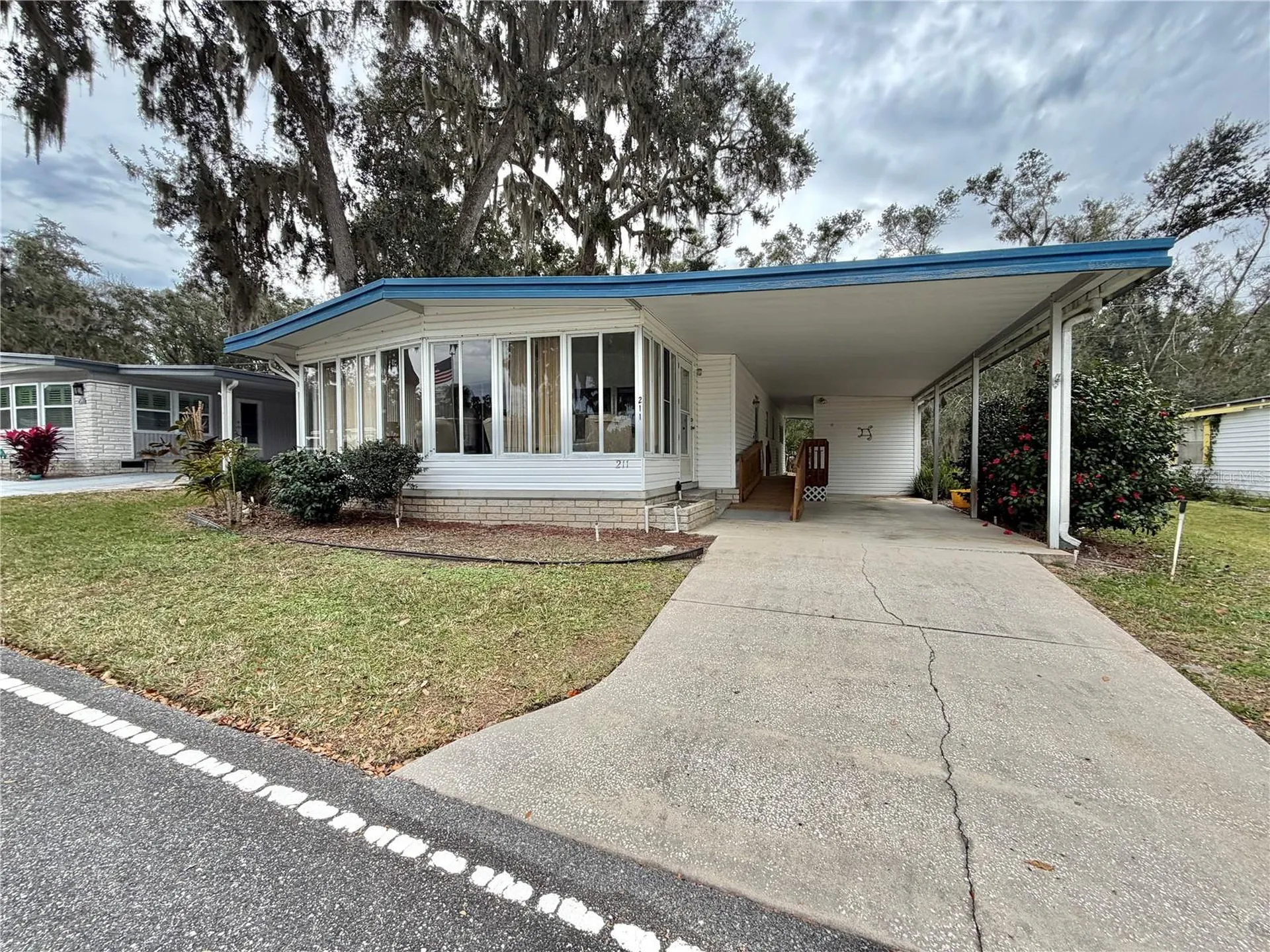 211 Aspen Circle Leesburg FL 34748