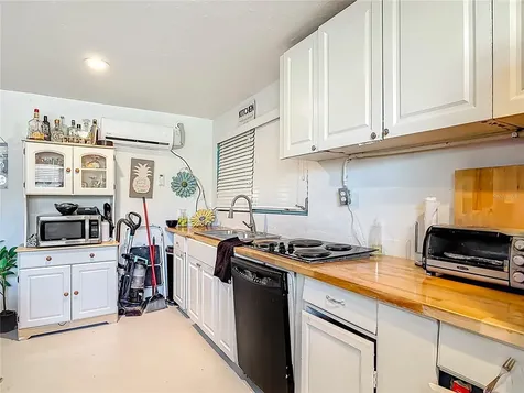 340 Zelda Boulevard Daytona Beach FL 32118