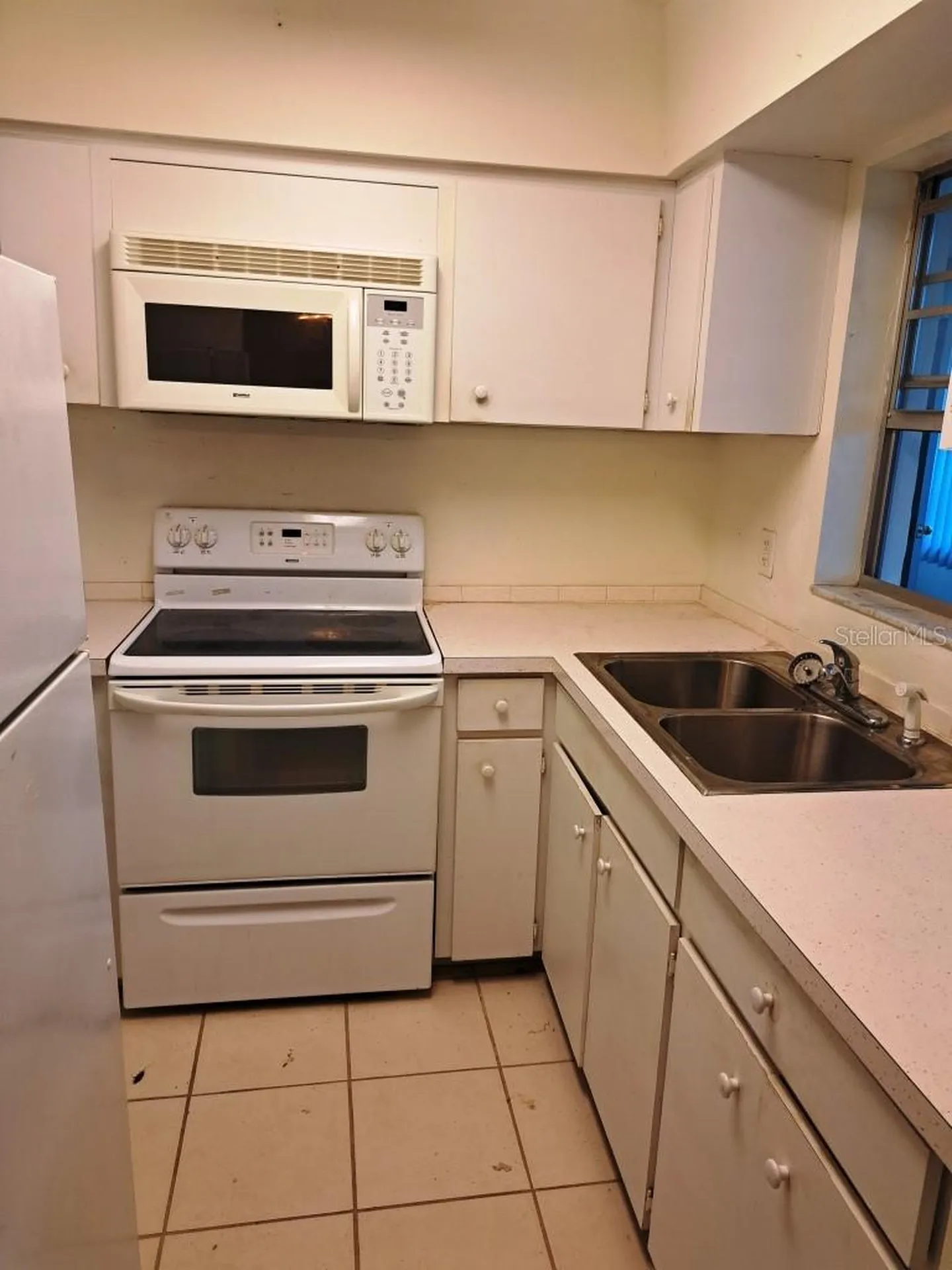 9940 47th Avenue N St Petersburg FL 33708