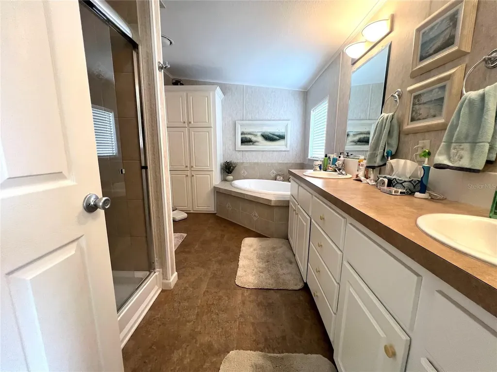 817 S Green Circle Venice FL 34285