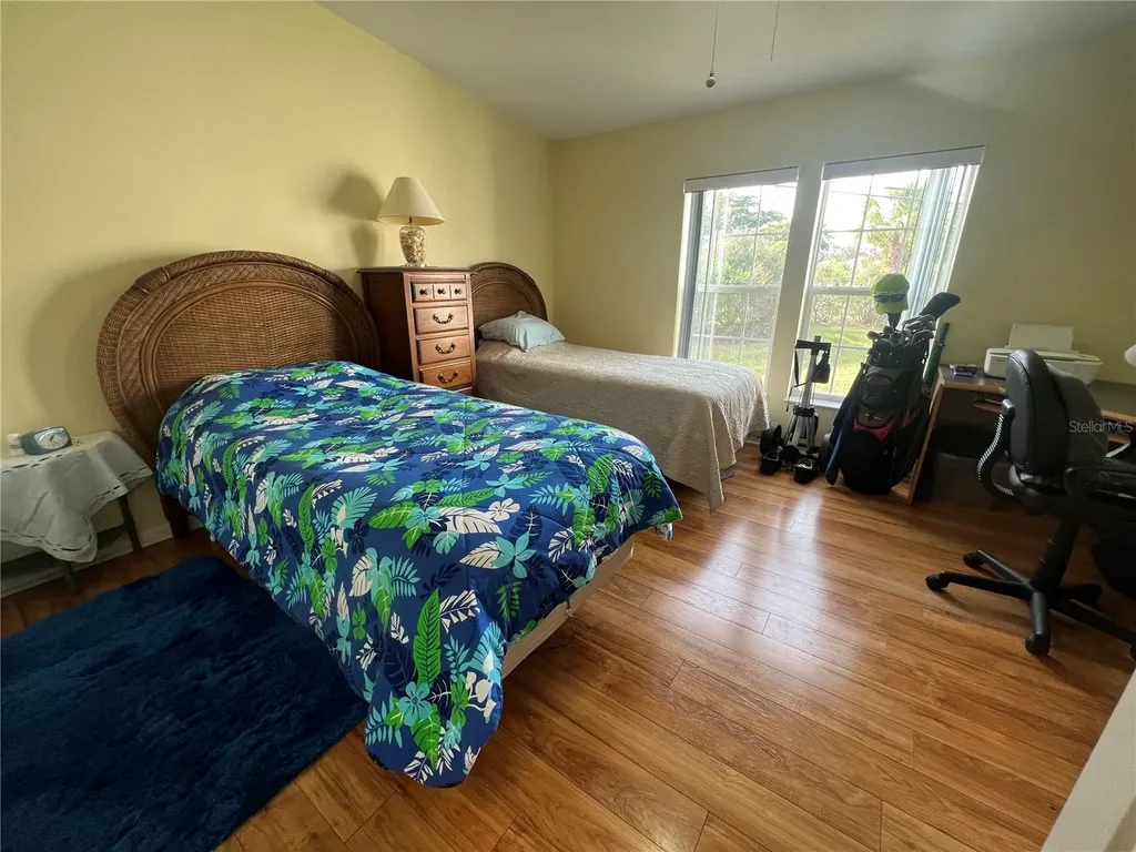 817 S Green Circle Venice FL 34285