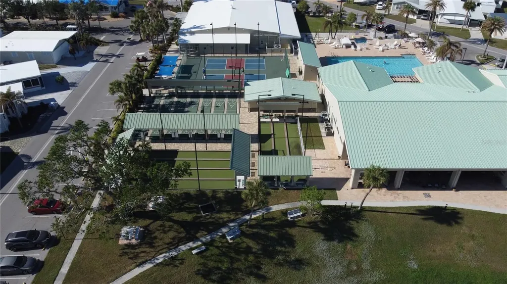 817 S Green Circle Venice FL 34285