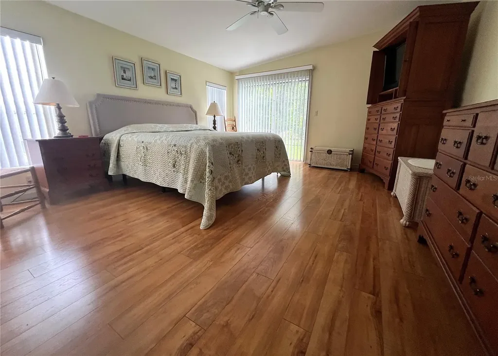 817 S Green Circle Venice FL 34285
