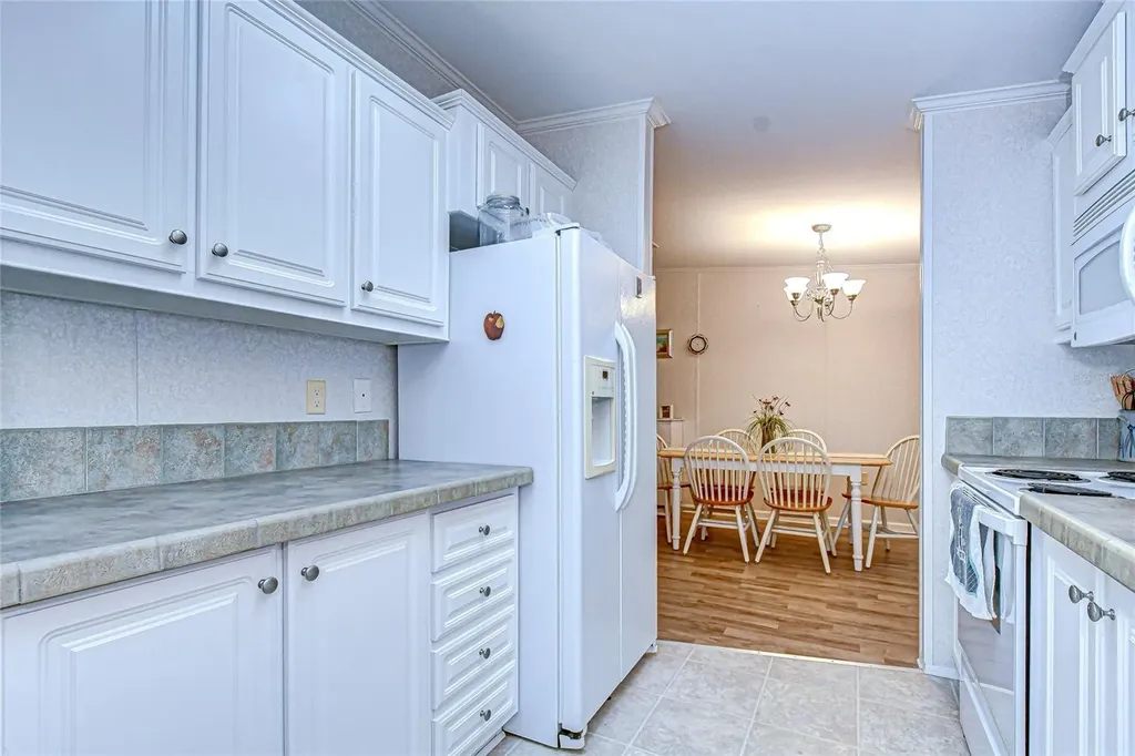 3337 Dawns Dell Zephyrhills FL 33541