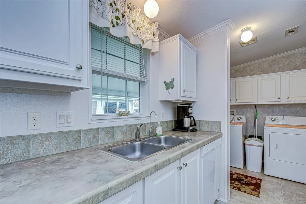 3337 Dawns Dell Zephyrhills FL 33541