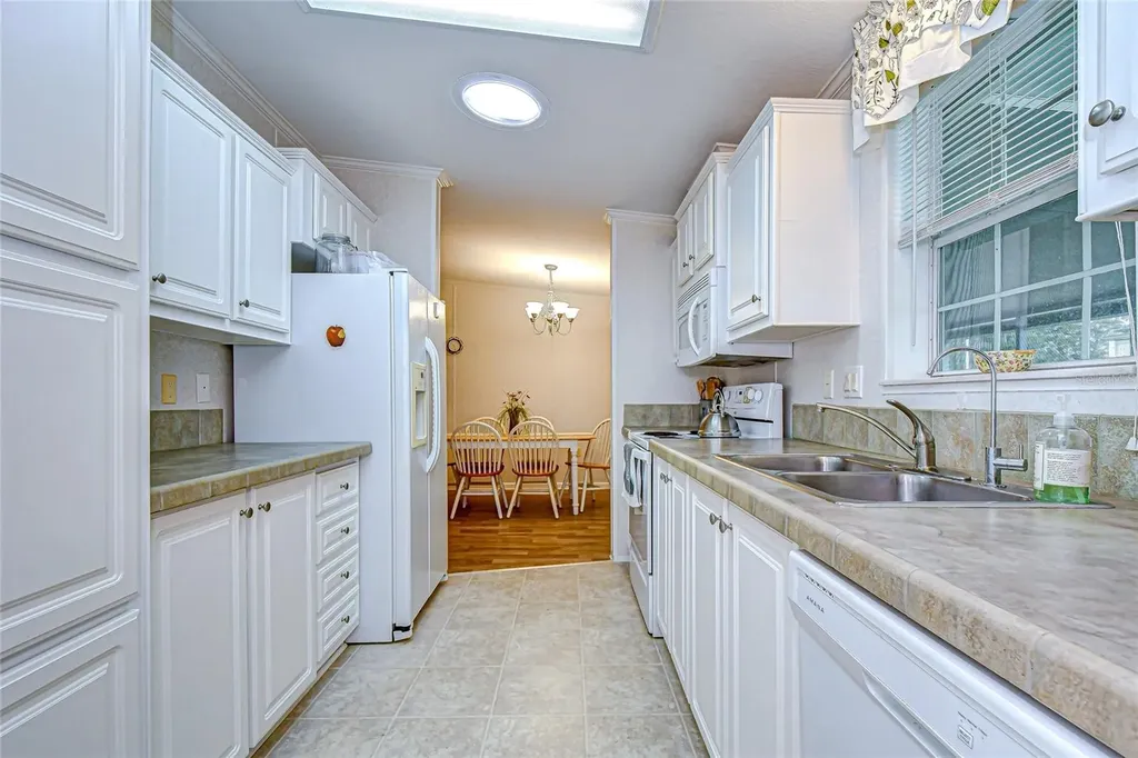 3337 Dawns Dell Zephyrhills FL 33541