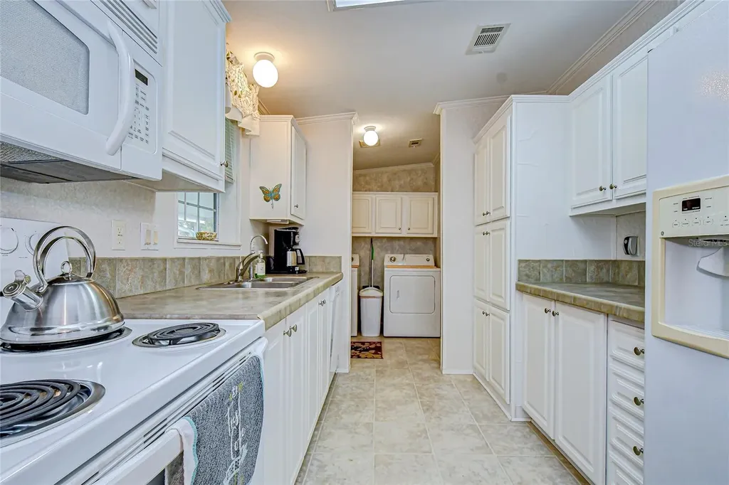 3337 Dawns Dell Zephyrhills FL 33541