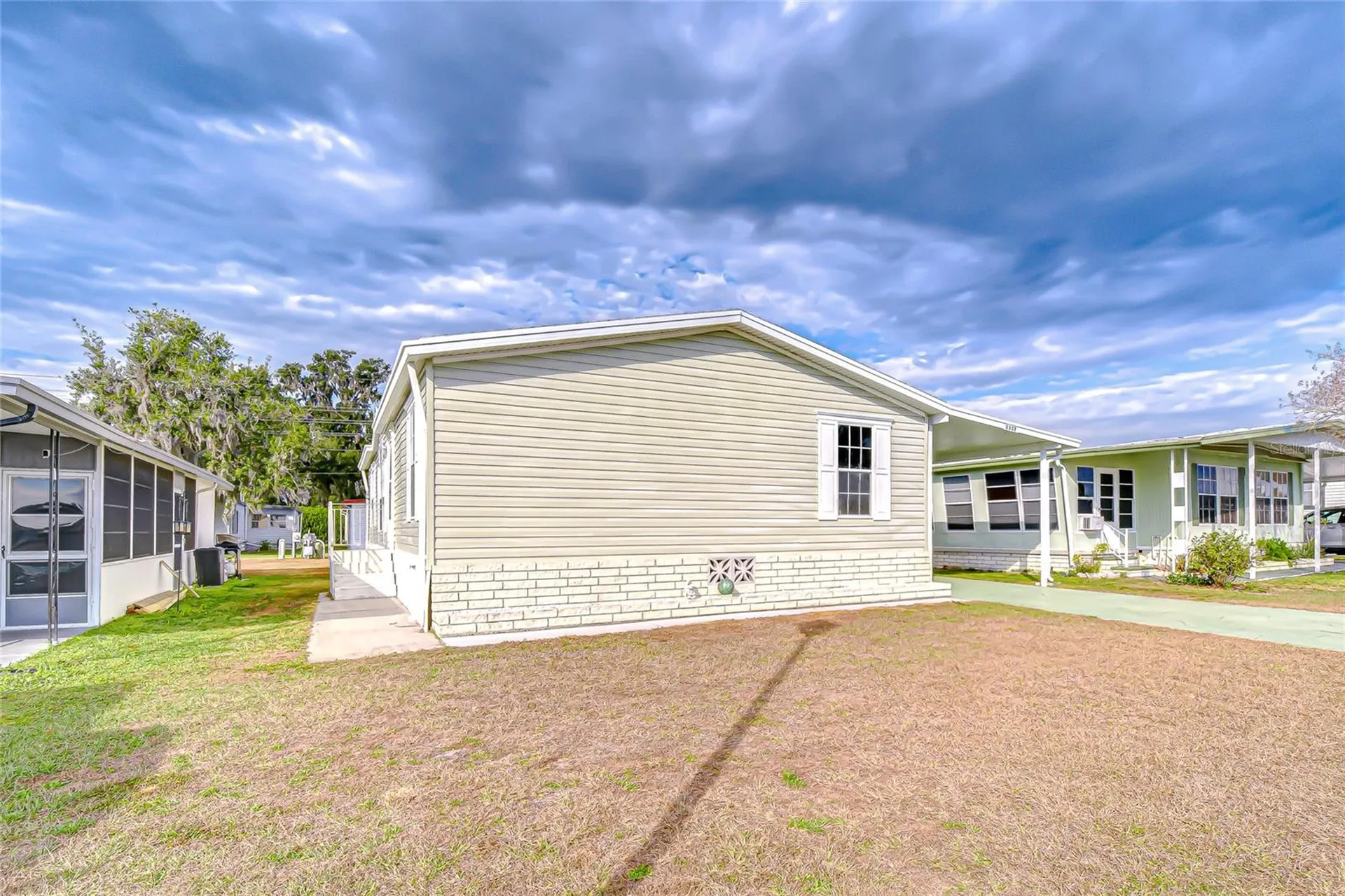 3337 Dawns Dell Zephyrhills FL 33541