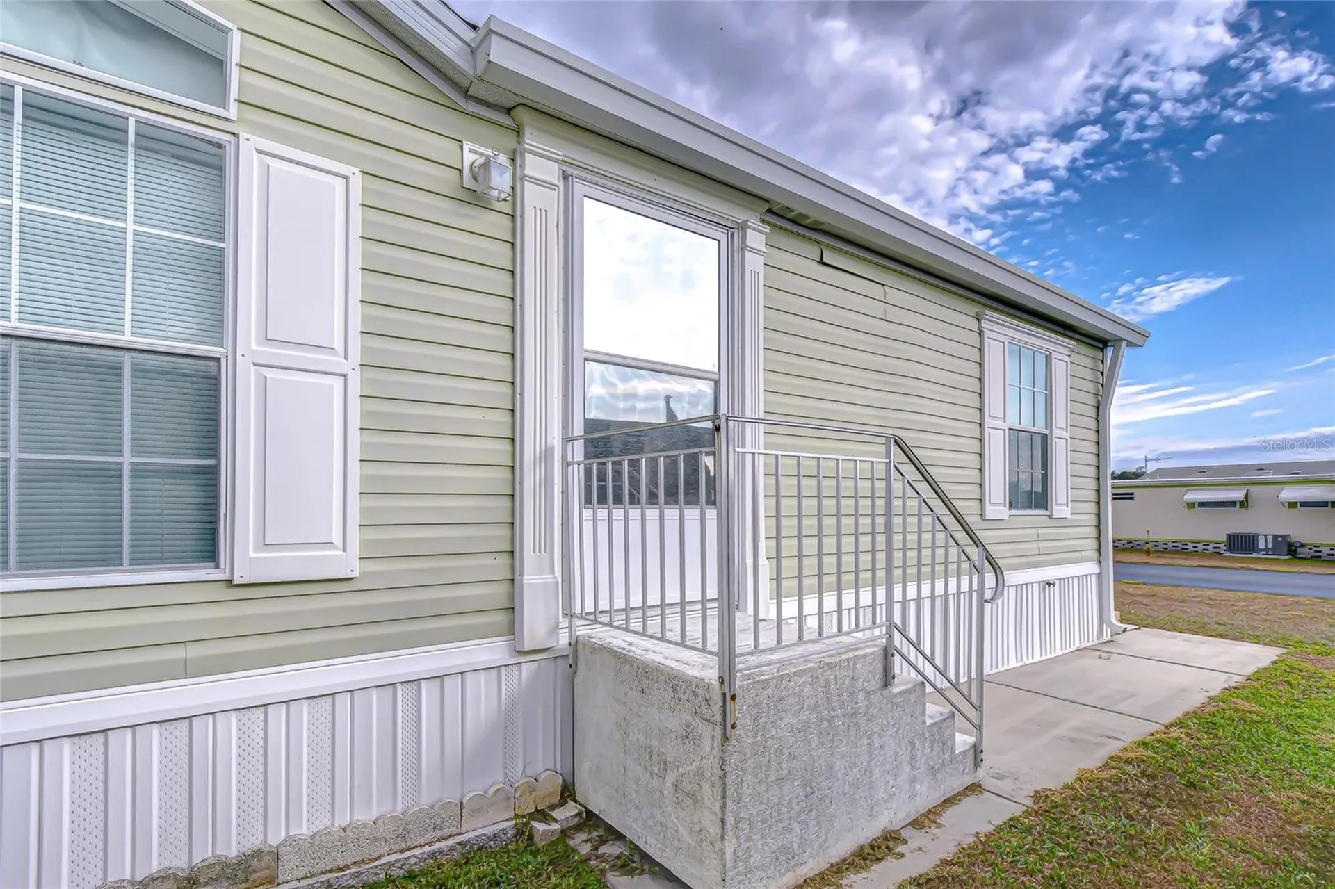 3337 Dawns Dell Zephyrhills FL 33541