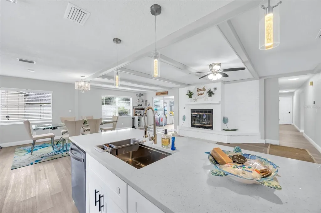 2952 Carriage Drive South Daytona FL 32119