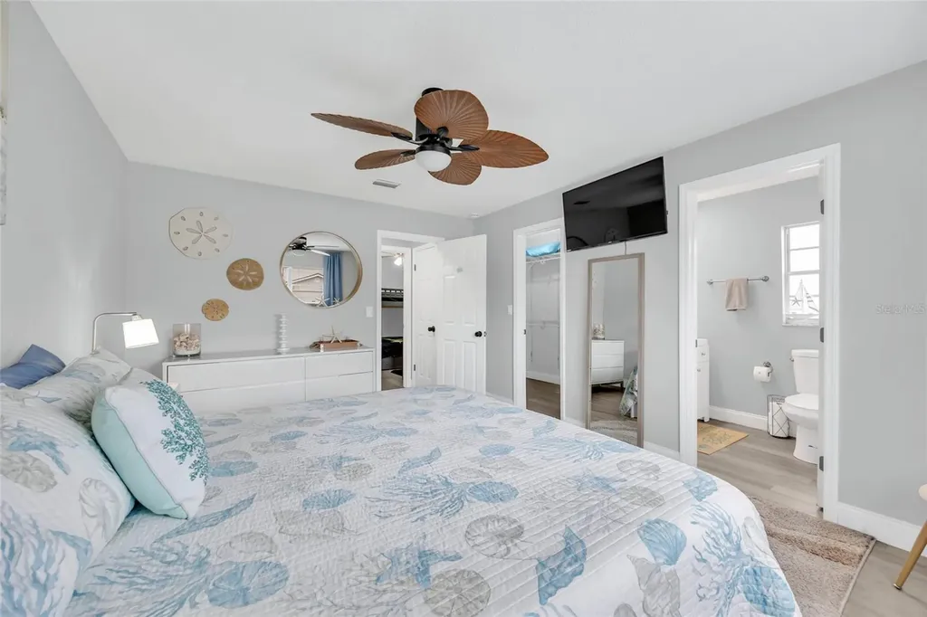 2952 Carriage Drive South Daytona FL 32119
