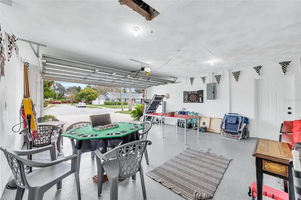 2952 Carriage Drive South Daytona FL 32119