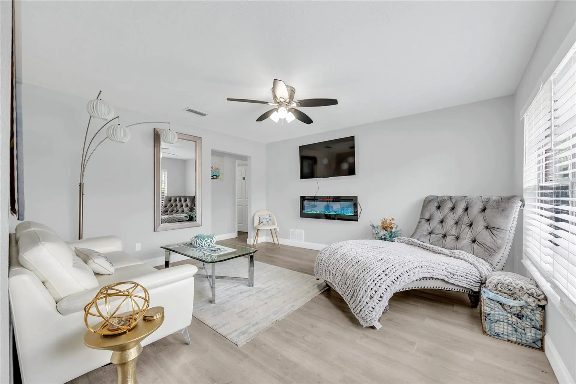 2952 Carriage Drive South Daytona FL 32119