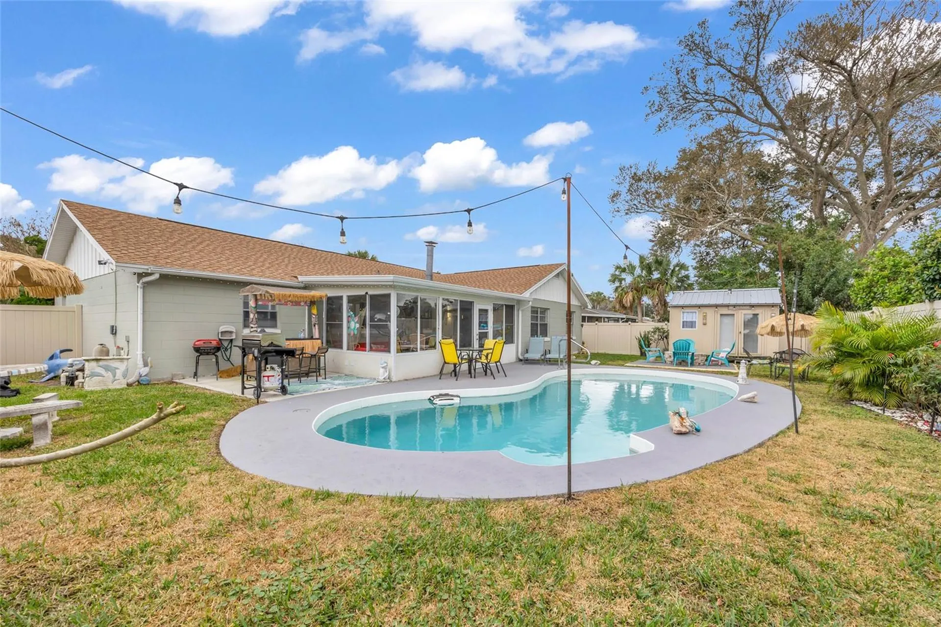 2952 Carriage Drive South Daytona FL 32119