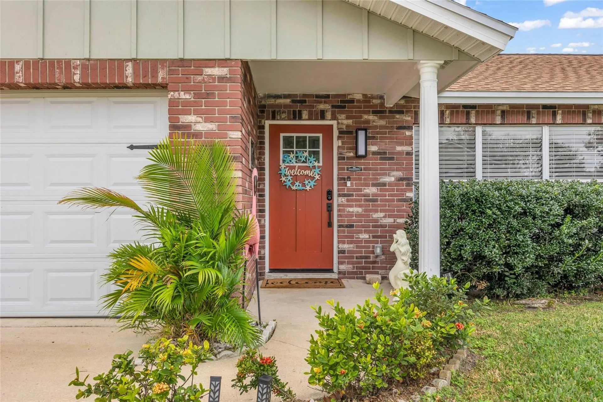 2952 Carriage Drive South Daytona FL 32119