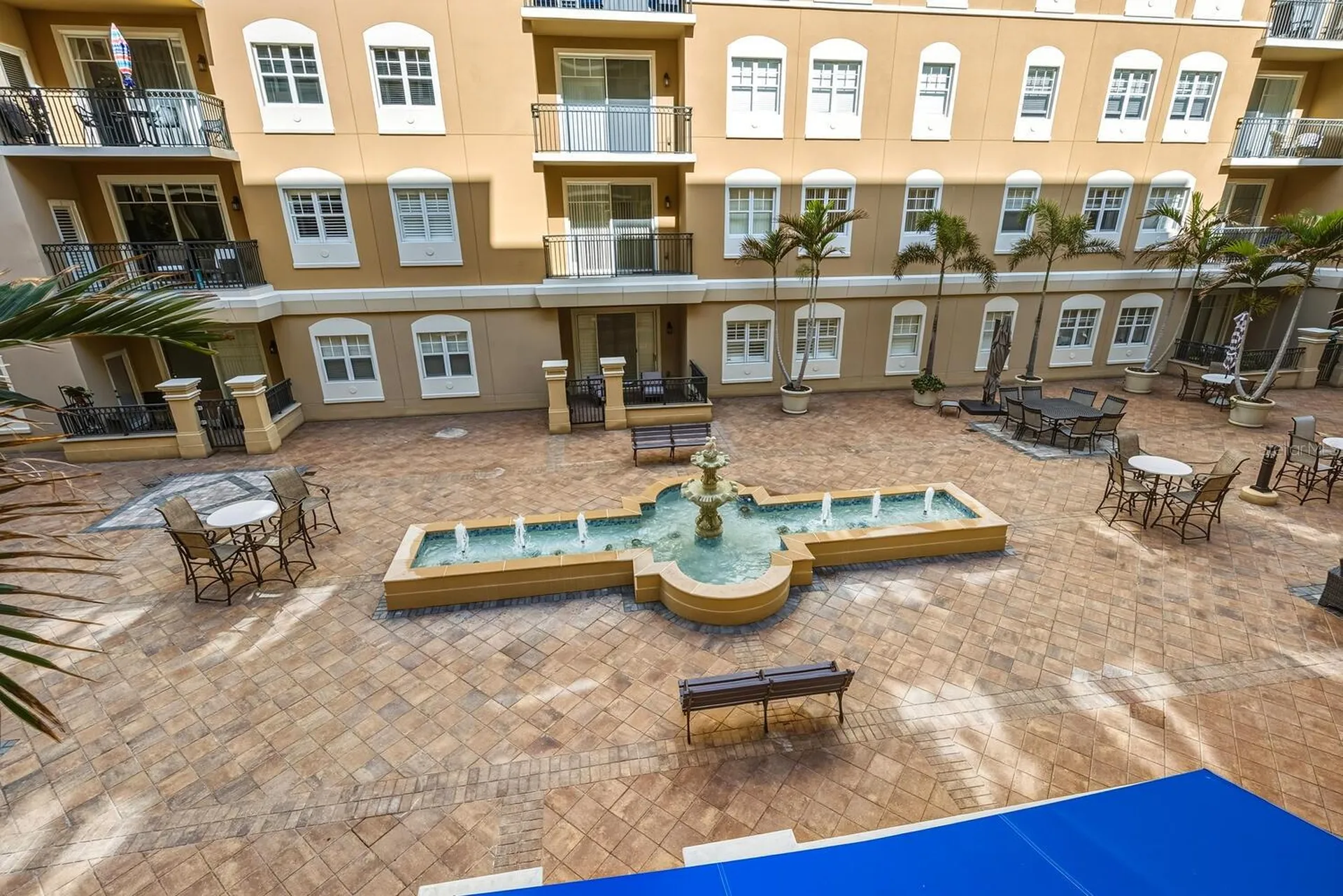 1064 N Tamiami Trail Sarasota FL 34236