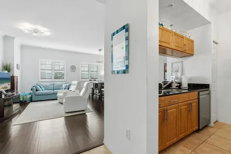 1064 N Tamiami Trail Sarasota FL 34236