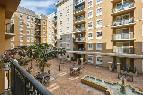 1064 N Tamiami Trail Sarasota FL 34236