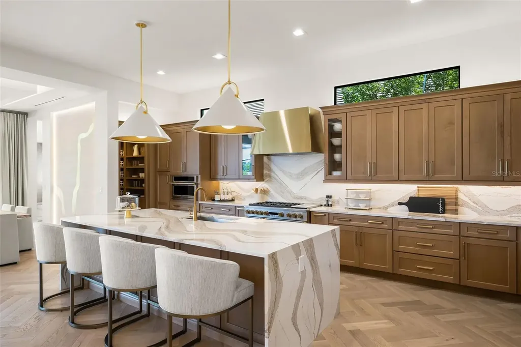 8380 Sea Glass Court Sarasota FL 34240