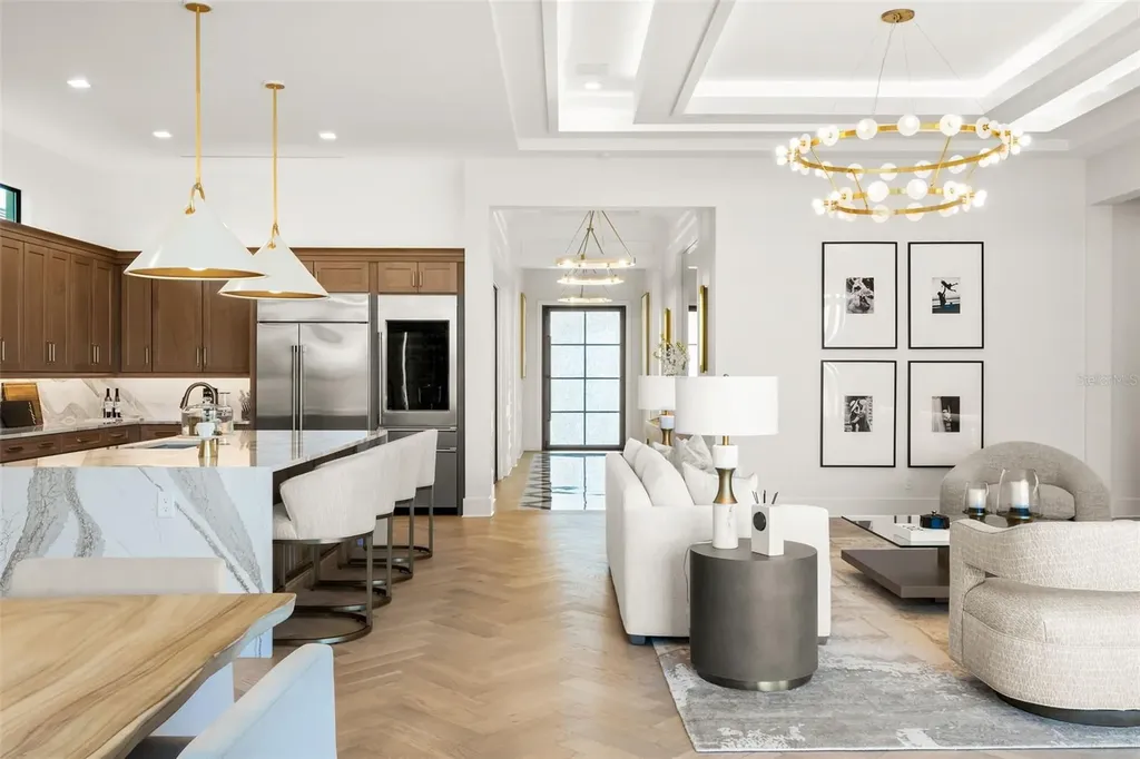 8380 Sea Glass Court Sarasota FL 34240