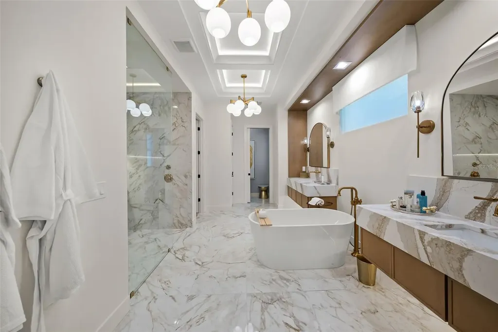 8380 Sea Glass Court Sarasota FL 34240