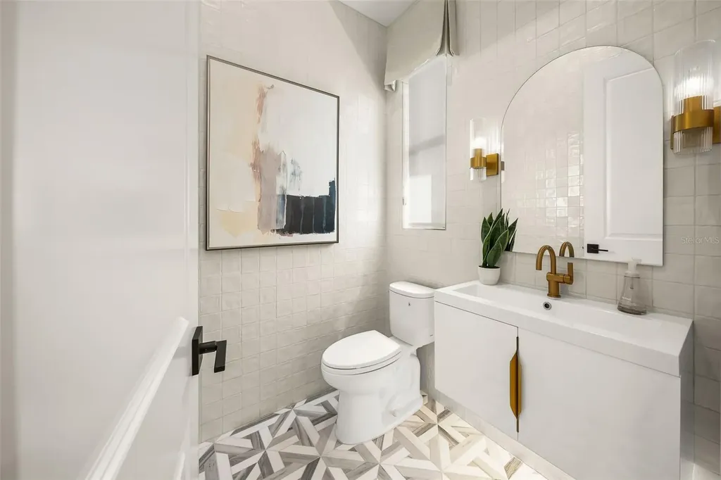8380 Sea Glass Court Sarasota FL 34240