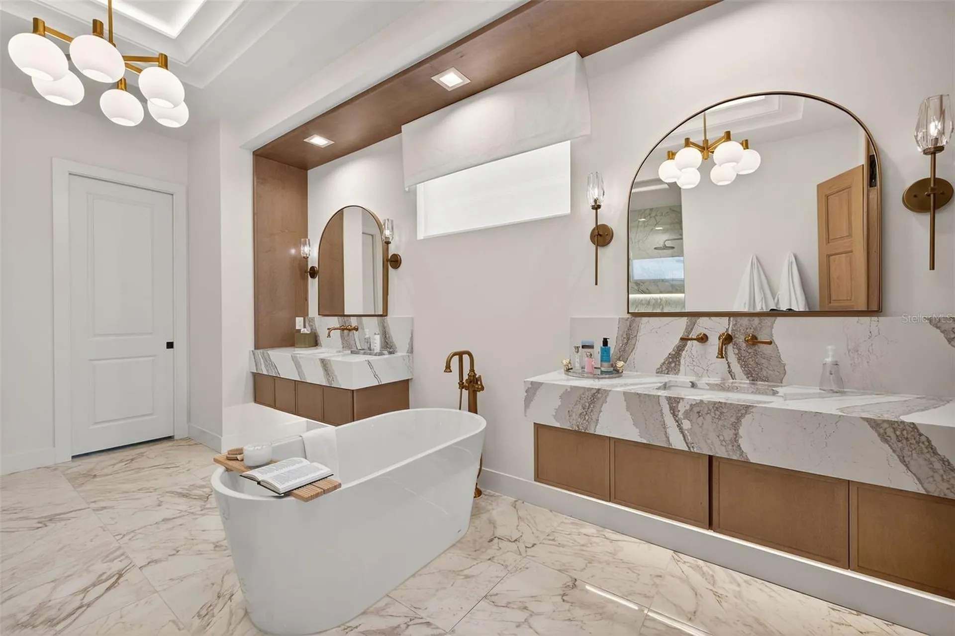 8380 Sea Glass Court Sarasota FL 34240