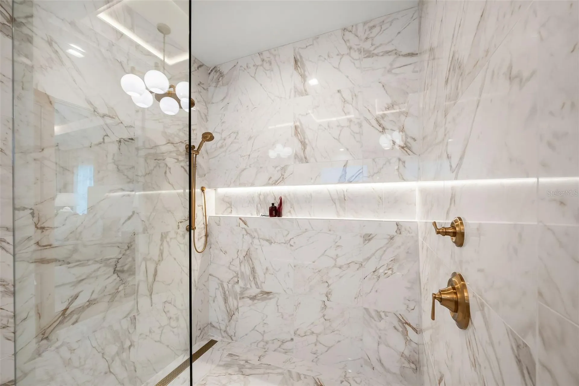 8380 Sea Glass Court Sarasota FL 34240